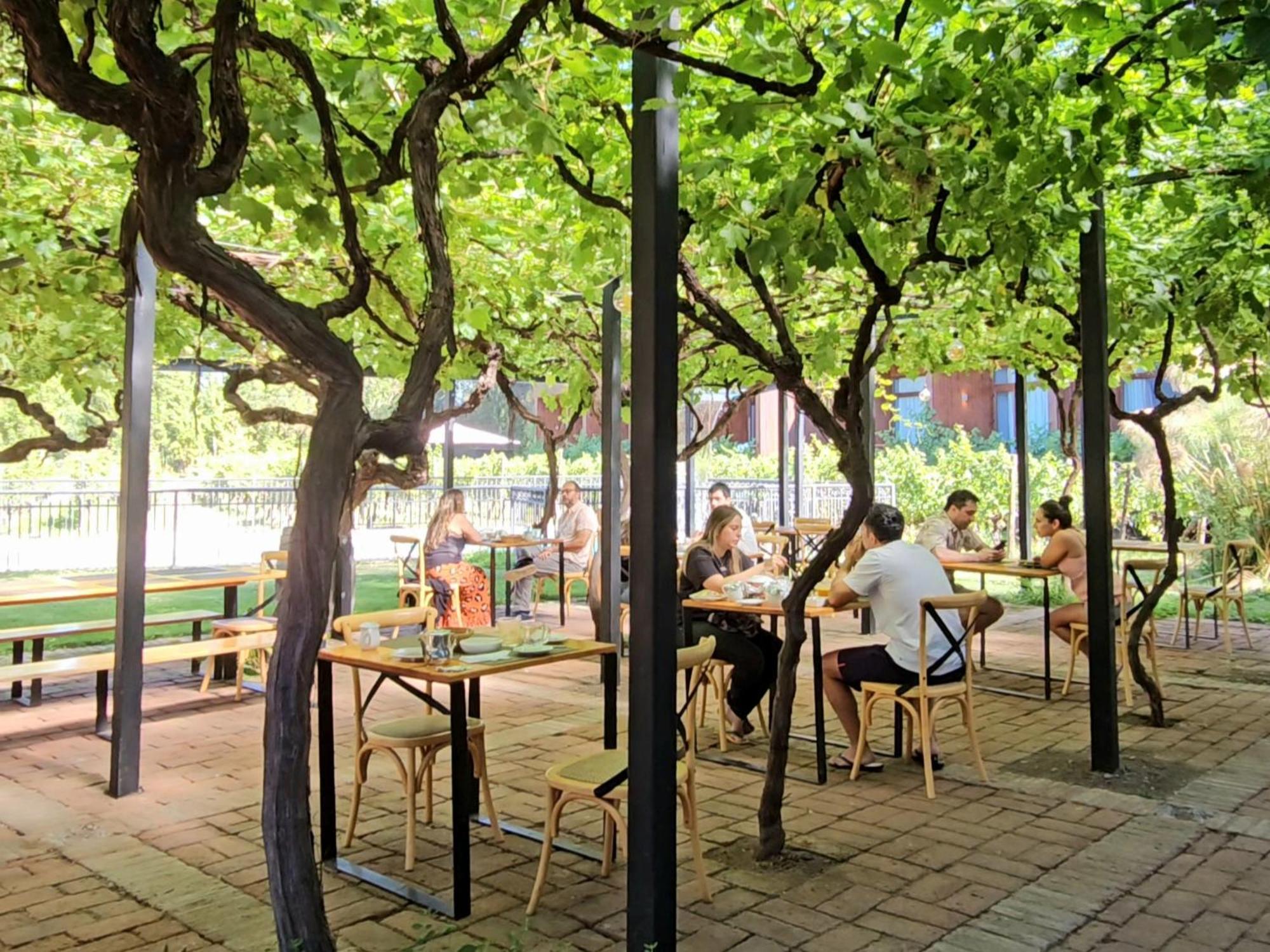 Hotel Parronales Санта Крус Екстериор снимка